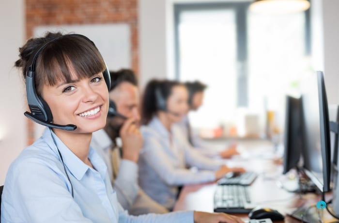 Zespół Aurora Travel w eleganckim biurze podróży