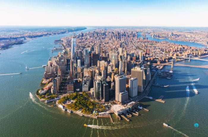 Skyline Manhattanu o zachodzie słońca